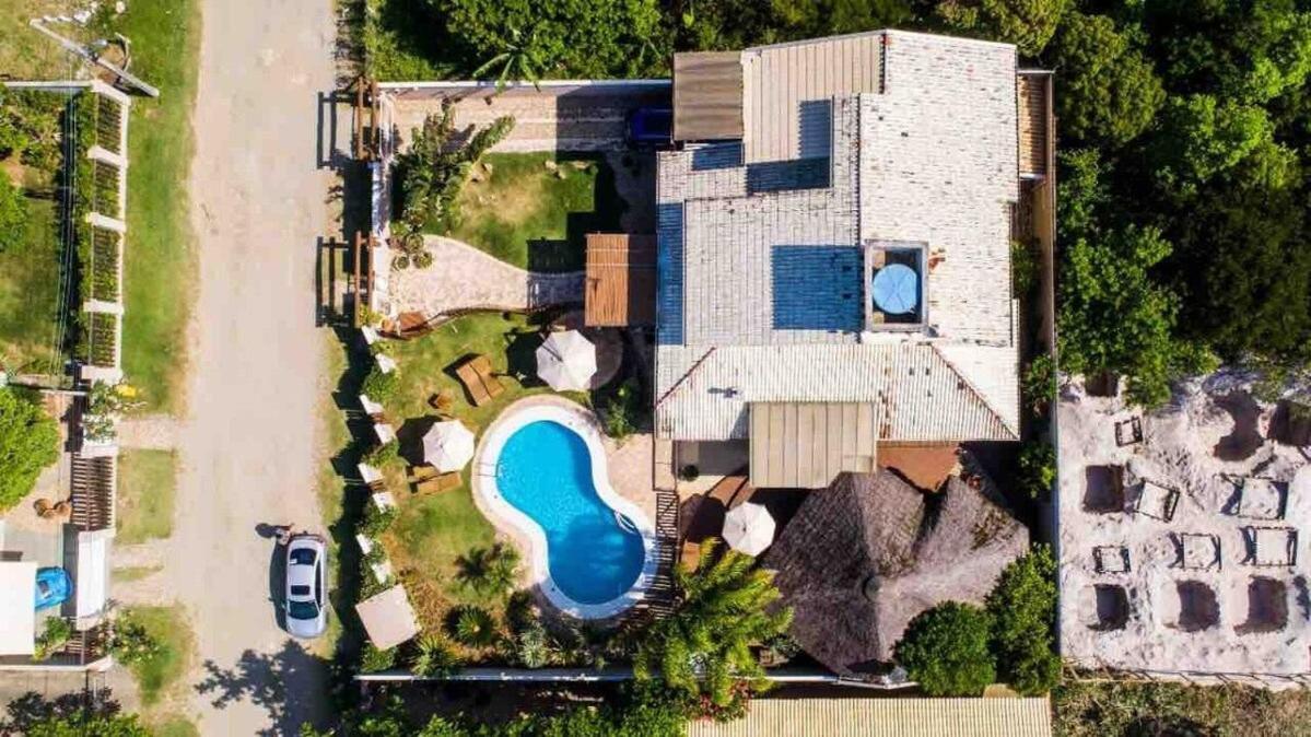 5 Quartos Piscina E Espaco Gourmet ボンビーニャス エクステリア 写真