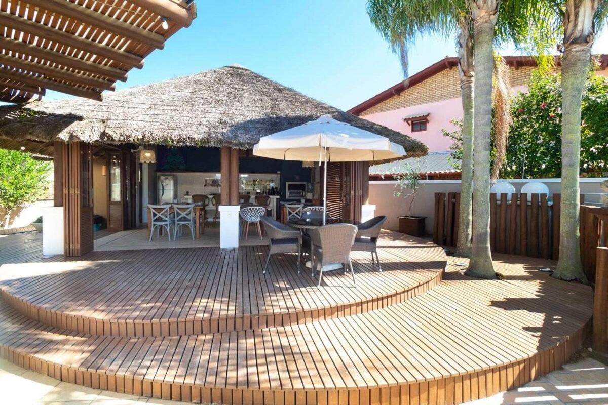 5 Quartos Piscina E Espaco Gourmet ボンビーニャス エクステリア 写真